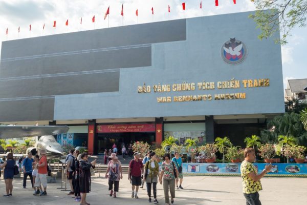 Tour Ngược dòng ký ức Sài Gòn (Thứ 7 & Chủ Nhật)